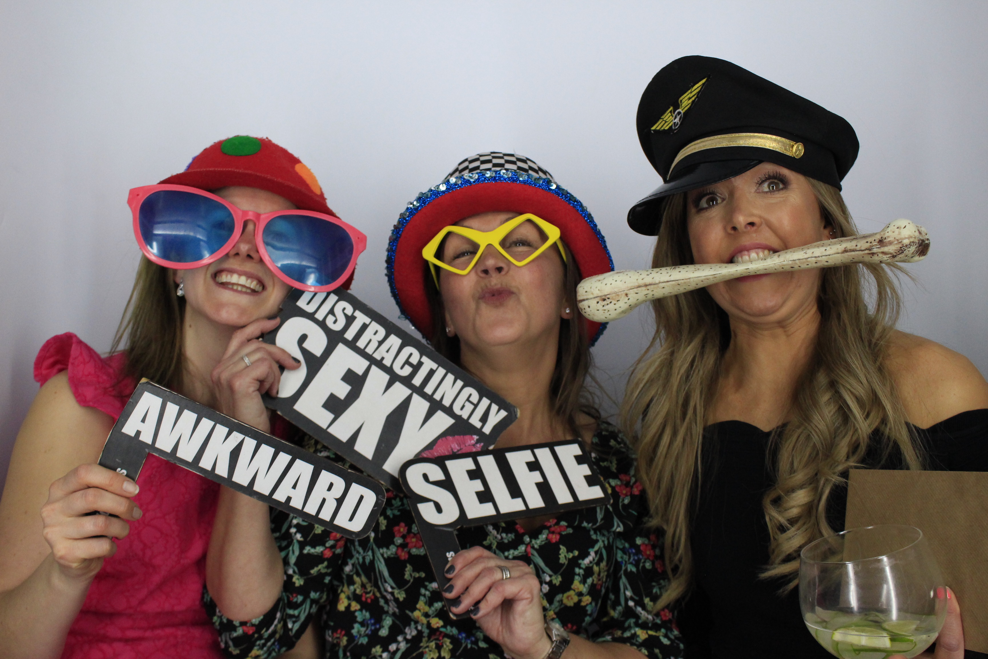 Darren and sarah’s 40th birthday celebration | View more photos from the event at gallery.myphotoboothexperience.co.uk/u/MyPhotoBoothExperienceLtd/Darren-and-sarah’s-40th-birthday-celebration